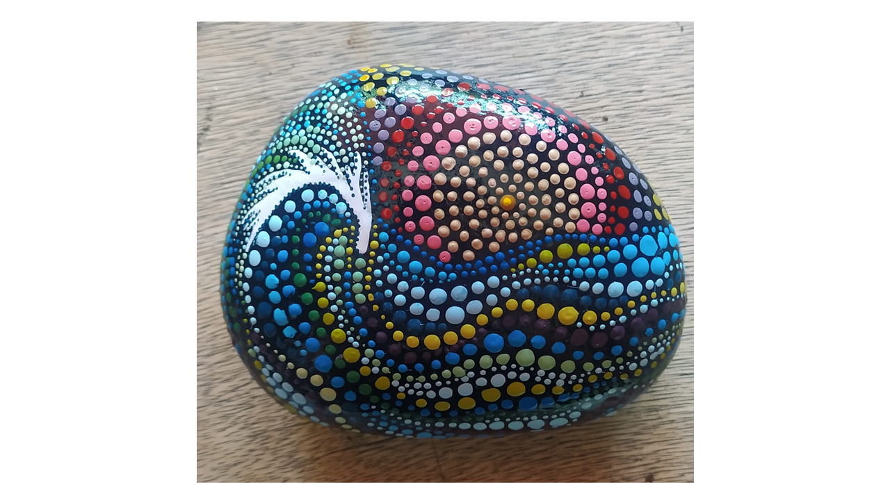 imagen piedra pintada